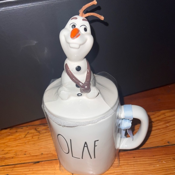 NEW✨ RAE DUNN DISNEY FROZEN OLAF TOPPER MUGS / Coffee/Decor/Collector It… - Picture 2 of 7